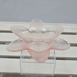 Depression glass Pink Frosted Flower-Shaped Glass votive holder